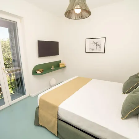 Borgo Mezzo Monte With Concierge, Panoramic Sea Views And Rooftop Jacuzzi By Feeling Italy سورينتو