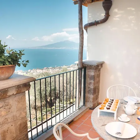 Borgo Mezzo Monte With Concierge, Panoramic Sea Views And Rooftop Jacuzzi By Feeling Italy شقة *